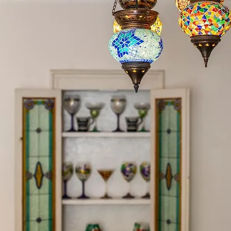 Apartamento Antique Charm With Terrace Fezzano (Liguria)