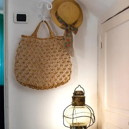 Appartement Antique Charm With Terrace Fezzano (Liguria)