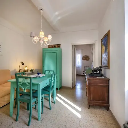 Antique Charm With Terrace * Fezzano (Liguria)
