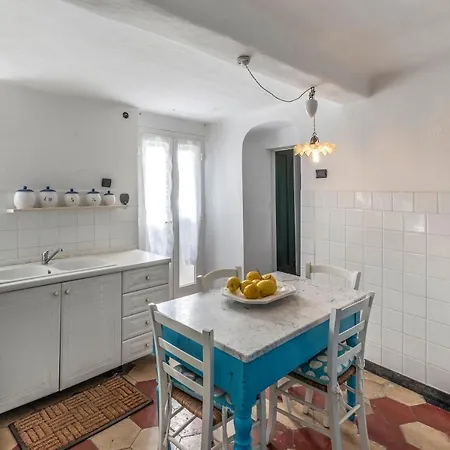 Appartement Antique Charm With Terrace Fezzano (Liguria)